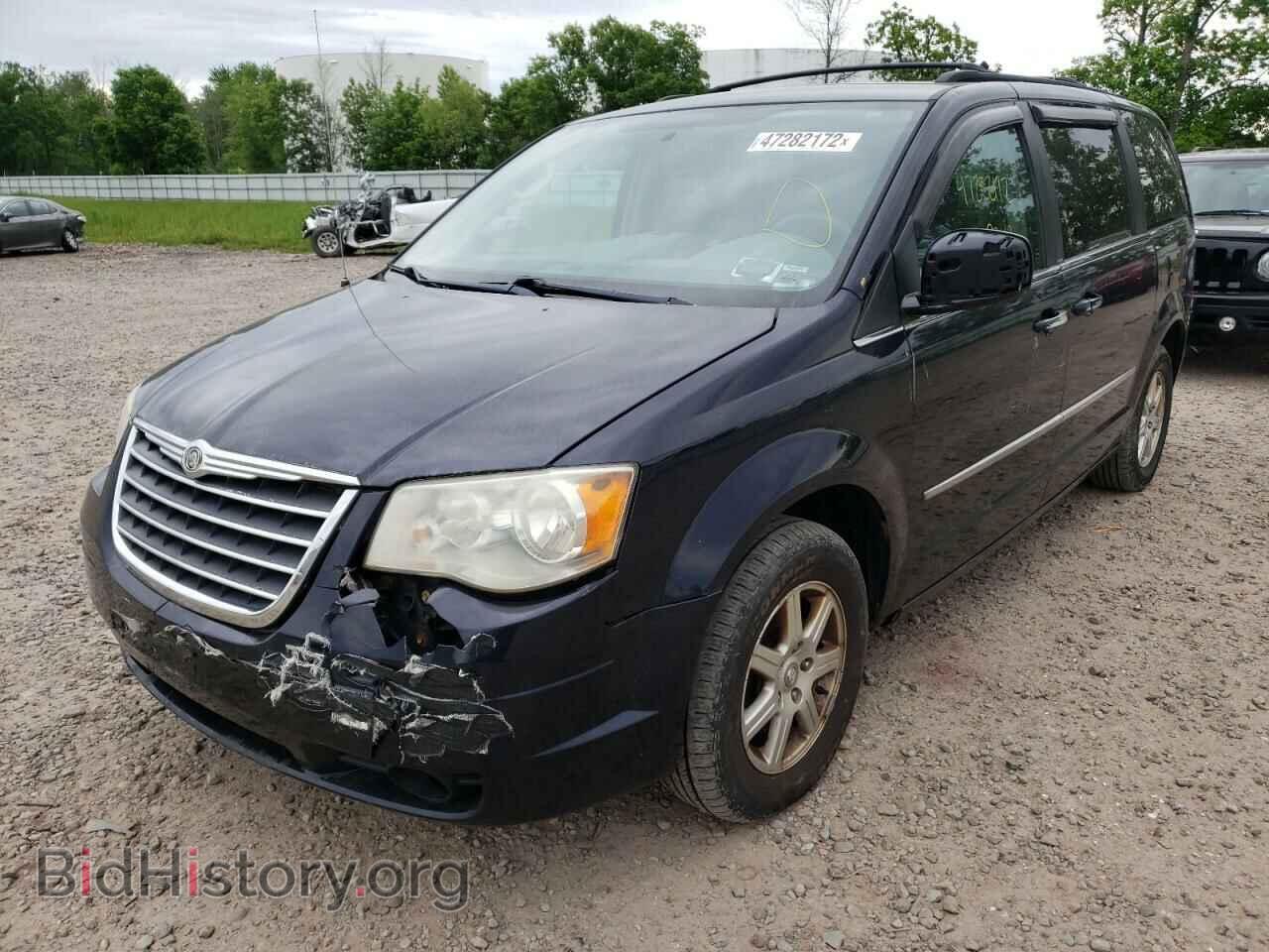 2010 CHRYSLER MINIVAN - VIN: 2A4RR5D10AR152052 - Photo 2