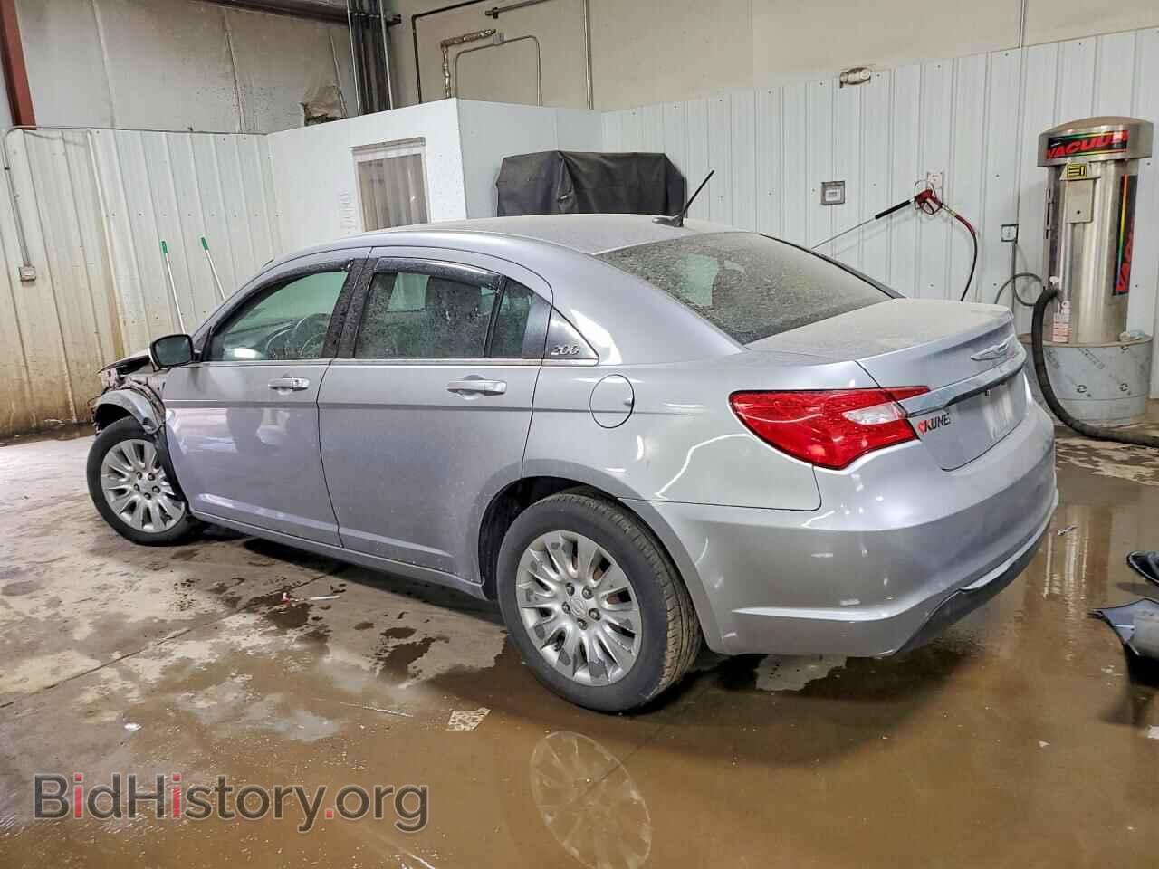 2013 CHRYSLER 200 - VIN: 1C3CCBAB7DN686633 - Photo 2