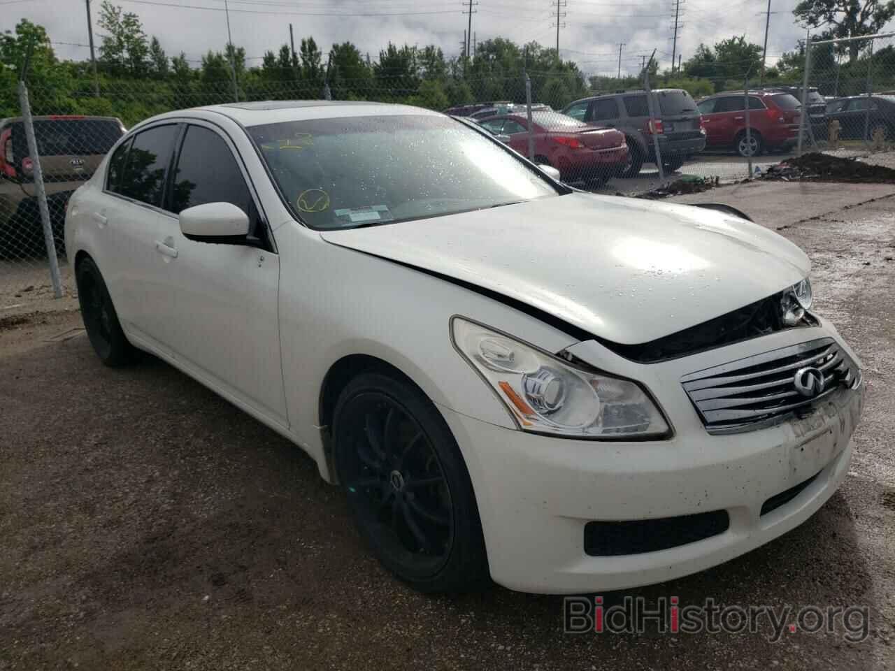 Photo JNKCV61EX9M306512 - INFINITI G37 2009