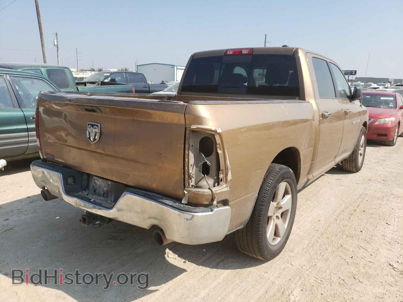 2011 DODGE RAM 1500 - VIN: 1D7RB1CT0BS654930 - Фото 4