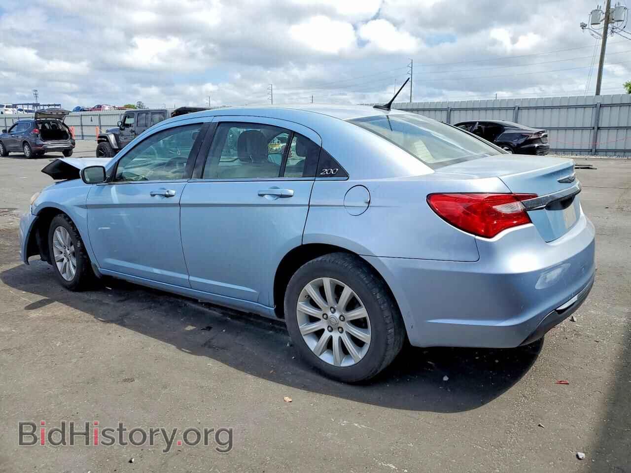 2013 CHRYSLER 200 - VIN: 1C3CCBBB0DN545904 - Фото 2