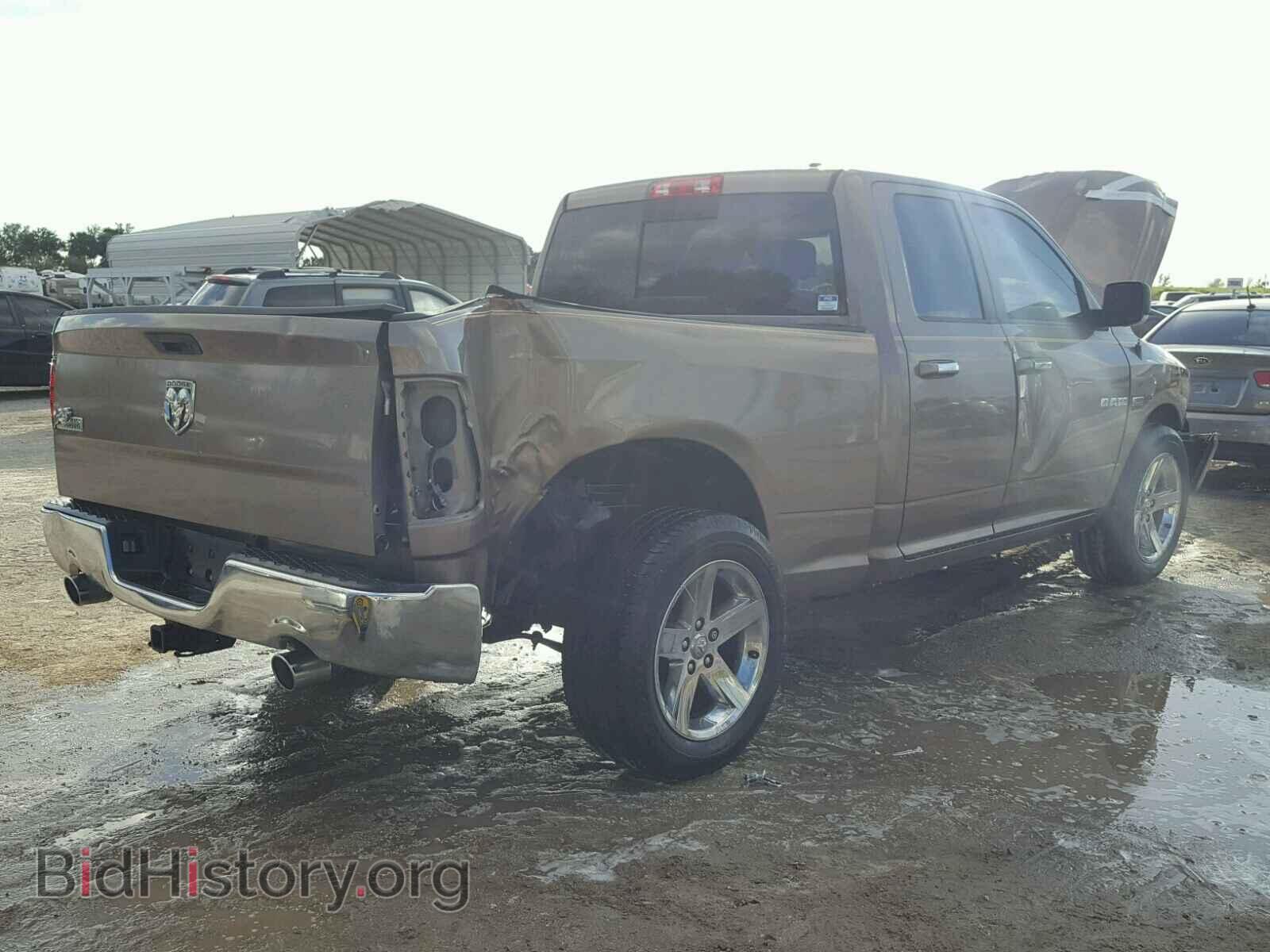 2010 DODGE RAM 1500 - VIN: 1D7RB1GT2AS250889 - Фото 4