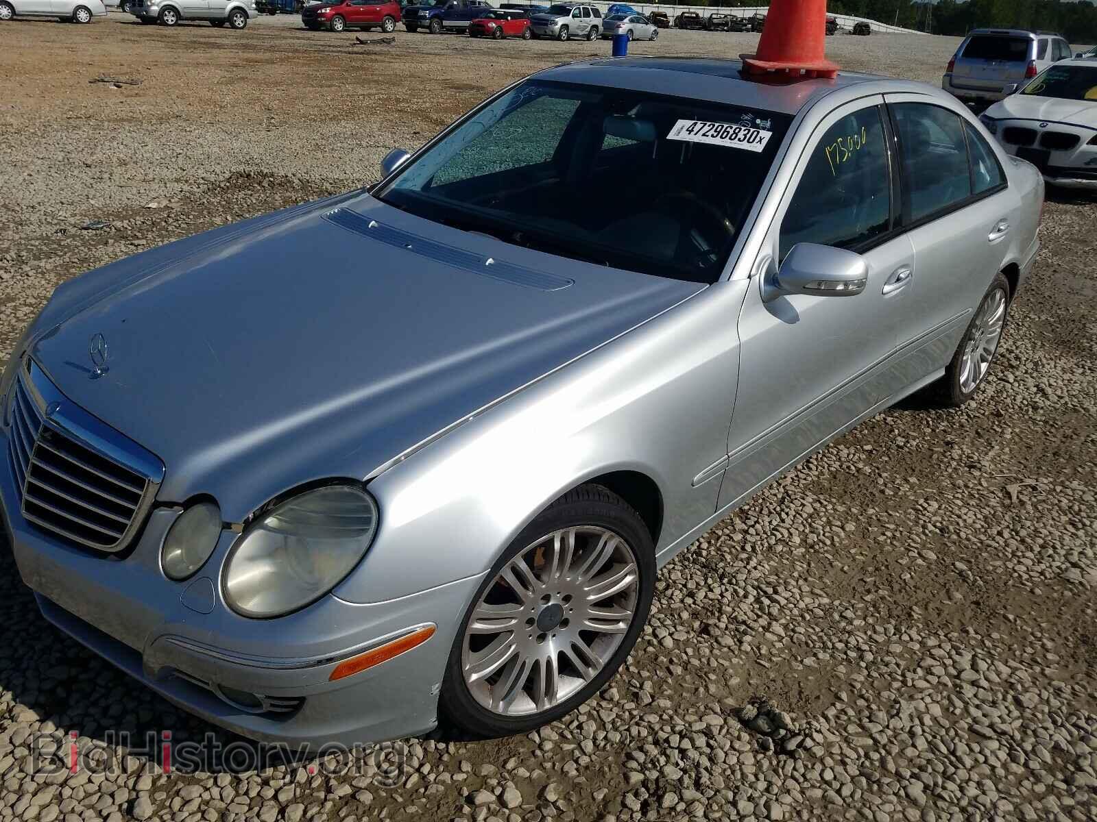2008 MERCEDES-BENZ E CLASS - VIN: WDBUF87XX8B357167 - Фото 2