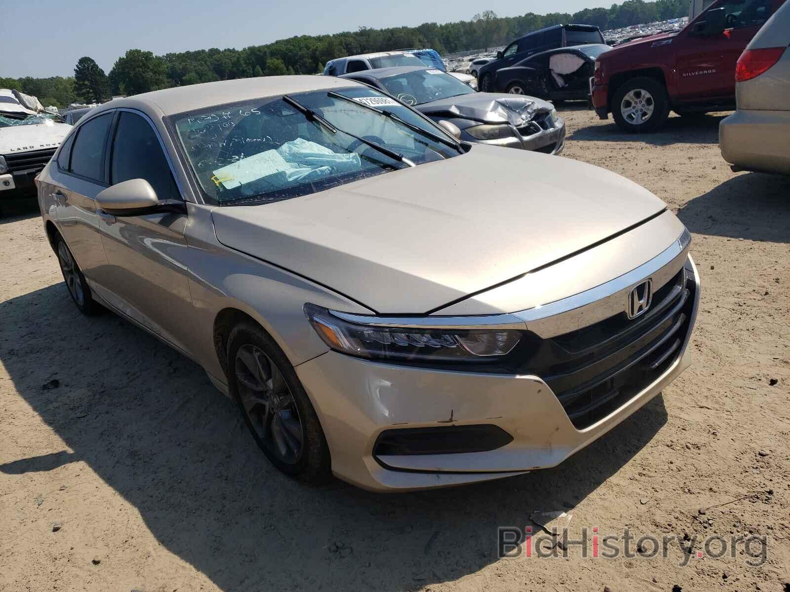 Photo 1HGCV1F16JA253700 - HONDA ACCORD 2018