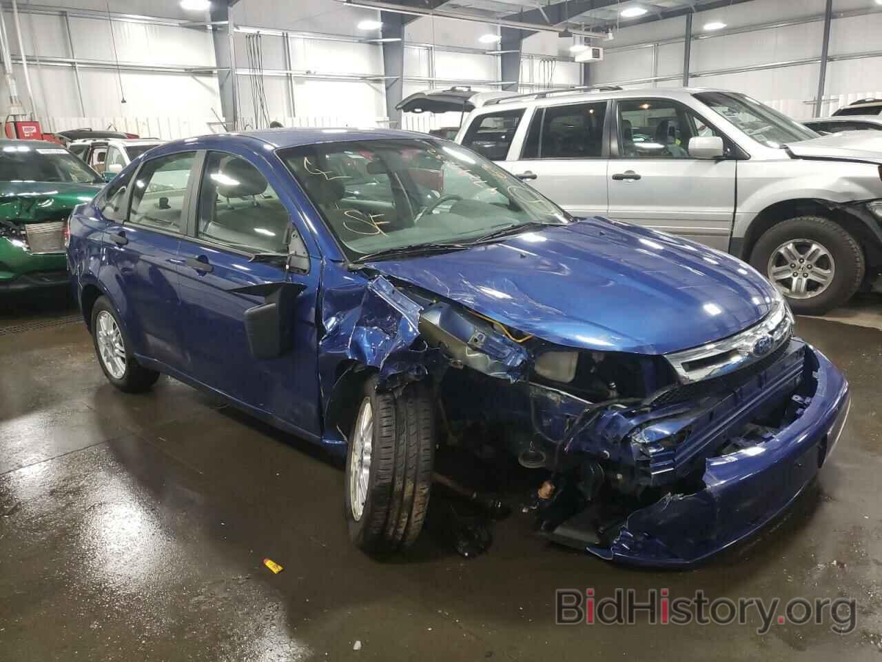 Photo 1FAHP35N28W147813 - FORD FOCUS 2008