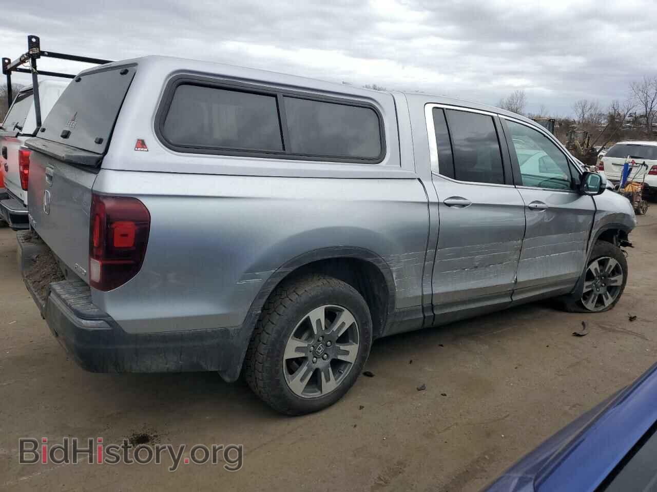 2019 HONDA RIDGELINE - VIN: 5FPYK3F54KB041177 - Фото 3