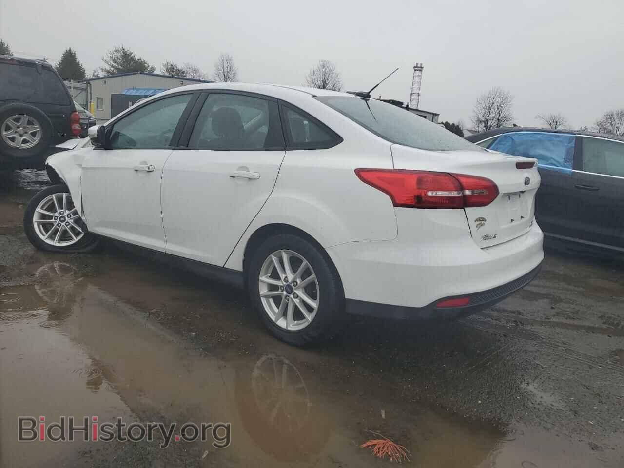 2016 FORD FOCUS - VIN: 1FADP3F23GL341155 - Фото 2