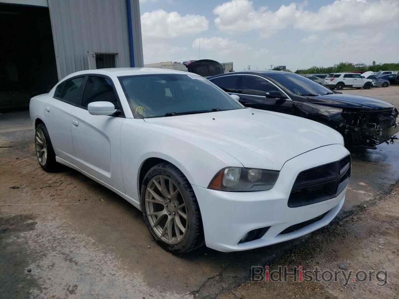 Photo 2C3CDXAT0DH546791 - DODGE CHARGER 2013
