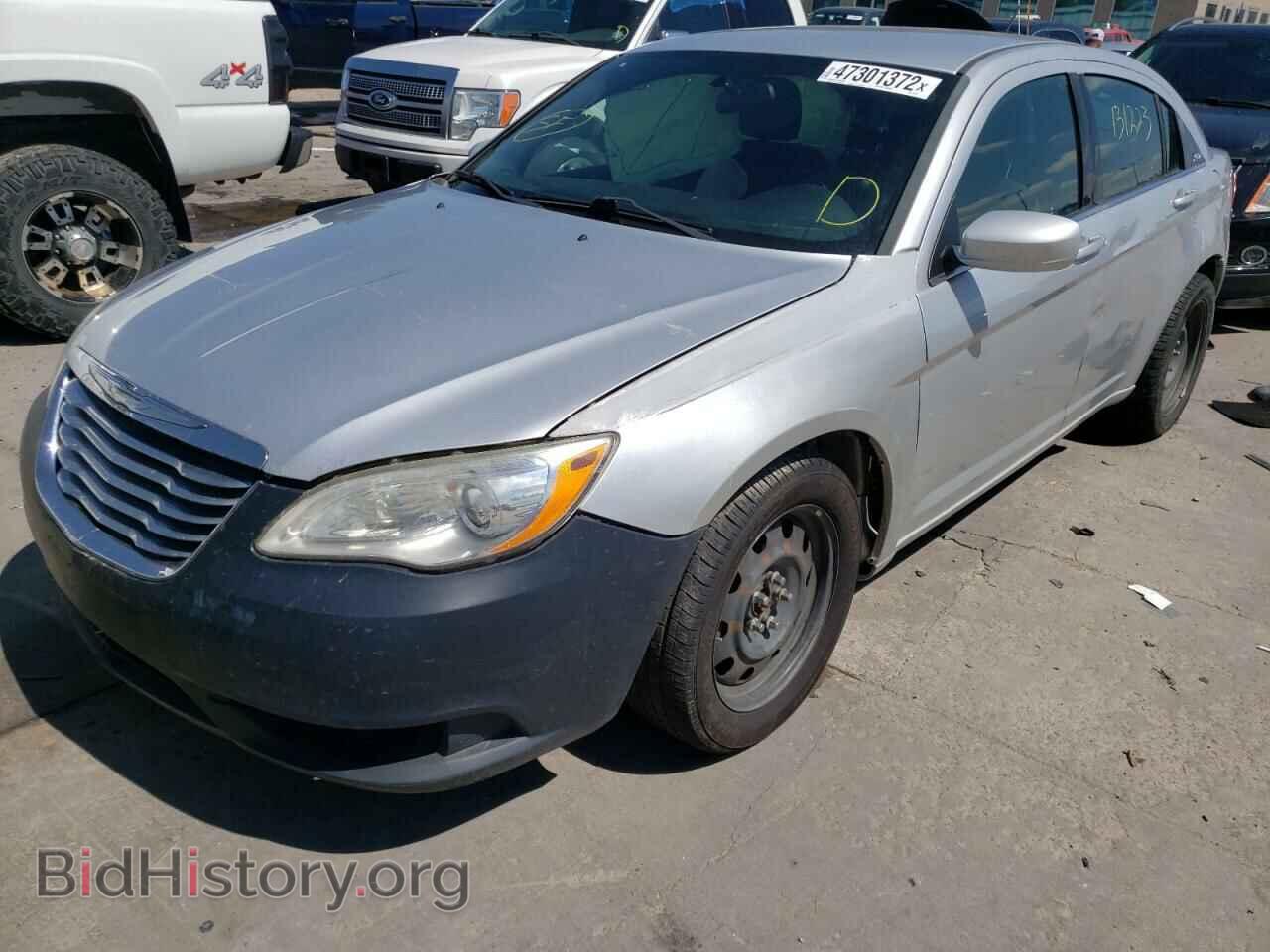 2012 CHRYSLER 200 - VIN: 1C3CCBAB1CN191990 - Фото 2