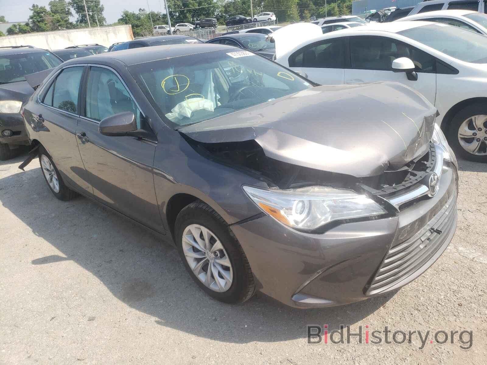 Photo 4T4BF1FK3FR469995 - TOYOTA CAMRY 2015