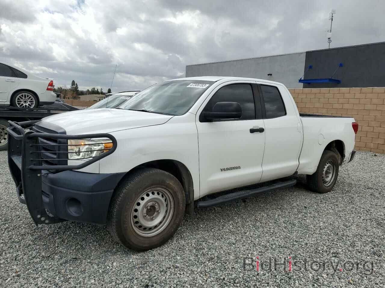 Photo 5TFRU5F10AX022100 - TOYOTA TUNDRA 2010