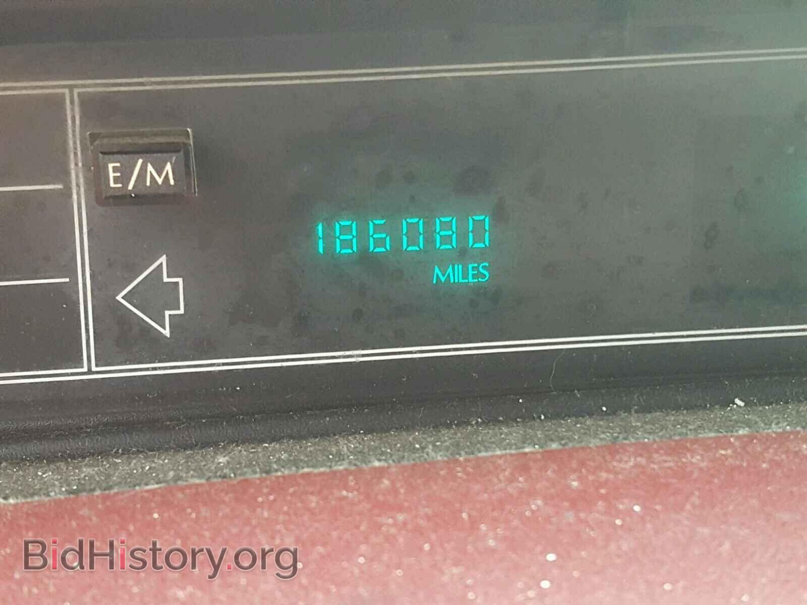 1993 CADILLAC DEVILLE - VIN: 1G6CD53B1P4282604 - Photo 8