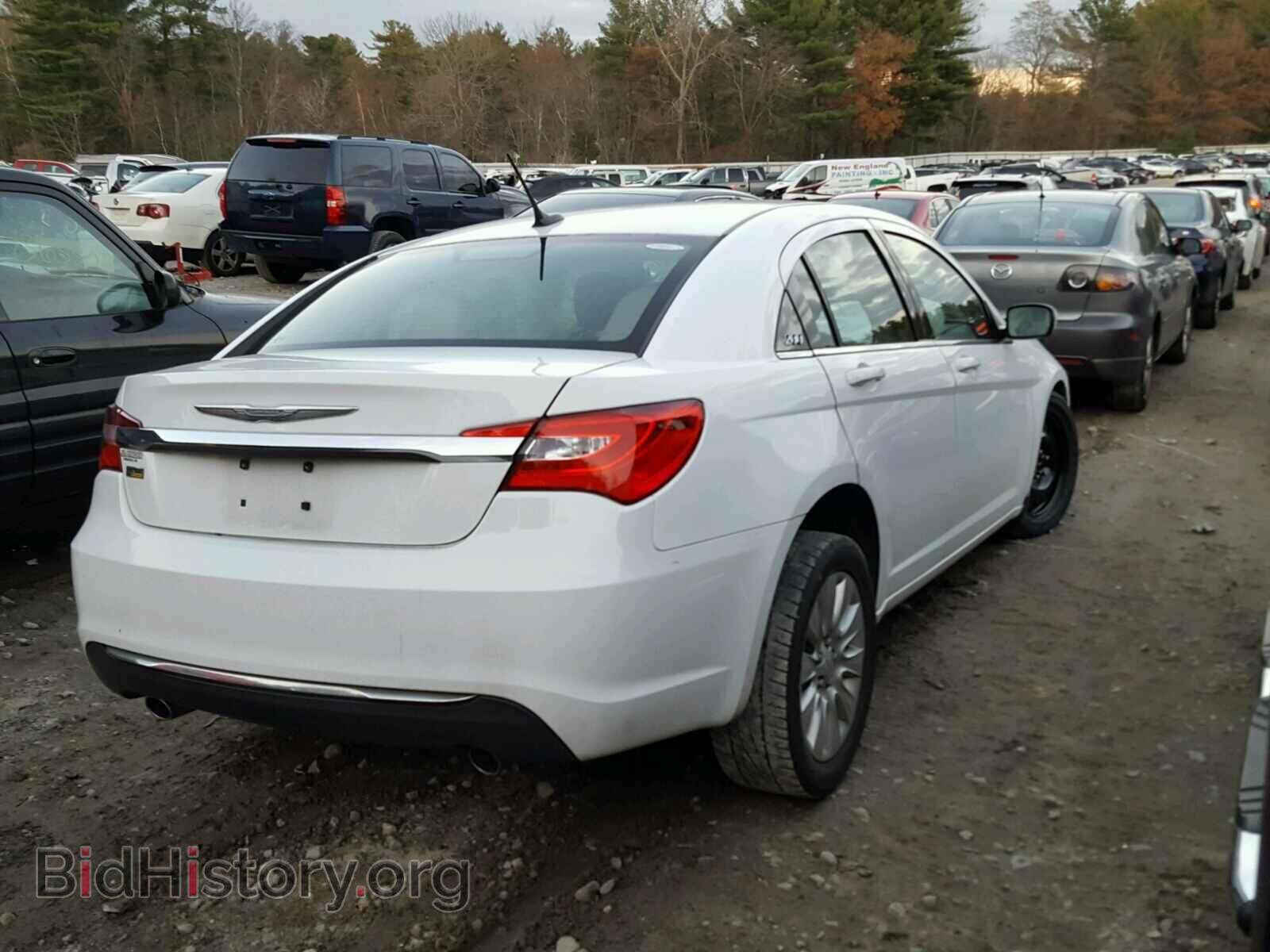 2012 CHRYSLER 200 - VIN: 1C3CCBAG0CN256503 - Фото 4
