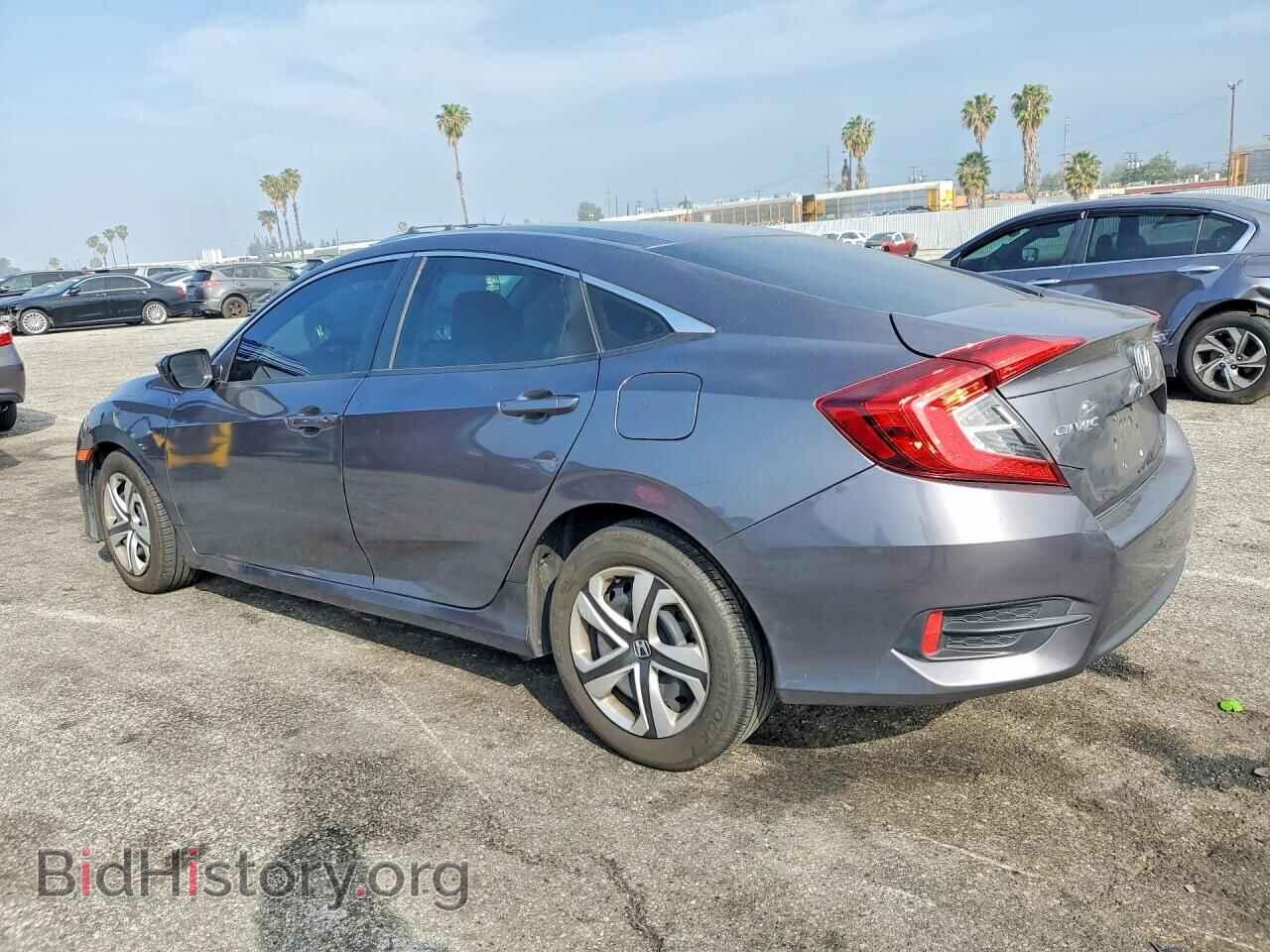 2018 HONDA CIVIC - VIN: 2HGFC2F57JH528794 - Фото 2