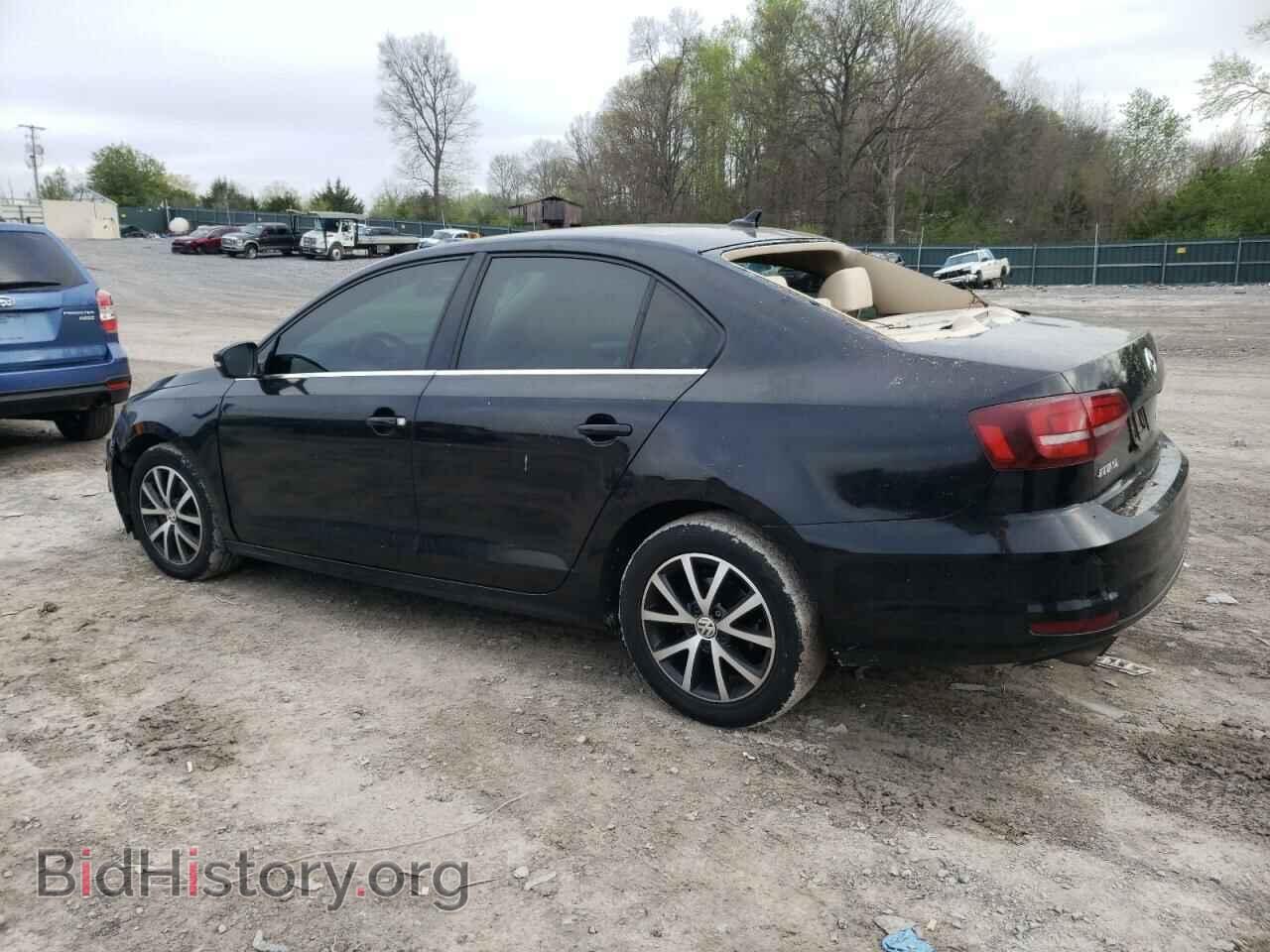 2017 VOLKSWAGEN JETTA - VIN: 3VWDB7AJ2HM408775 - Photo 2