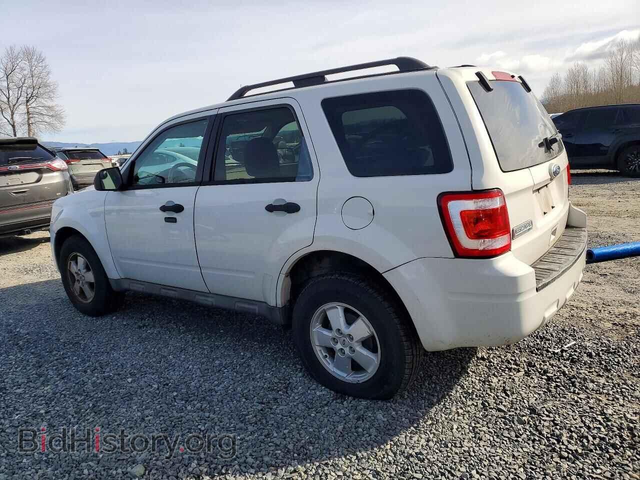 2010 FORD ESCAPE - VIN: 1FMCU0D75AKD34082 - Фото 2
