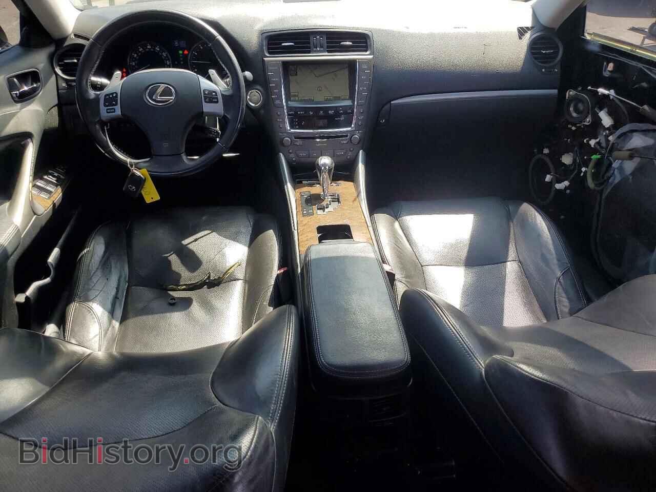 2011 LEXUS IS - VIN: JTHBF5C27B5134915 - Photo 8