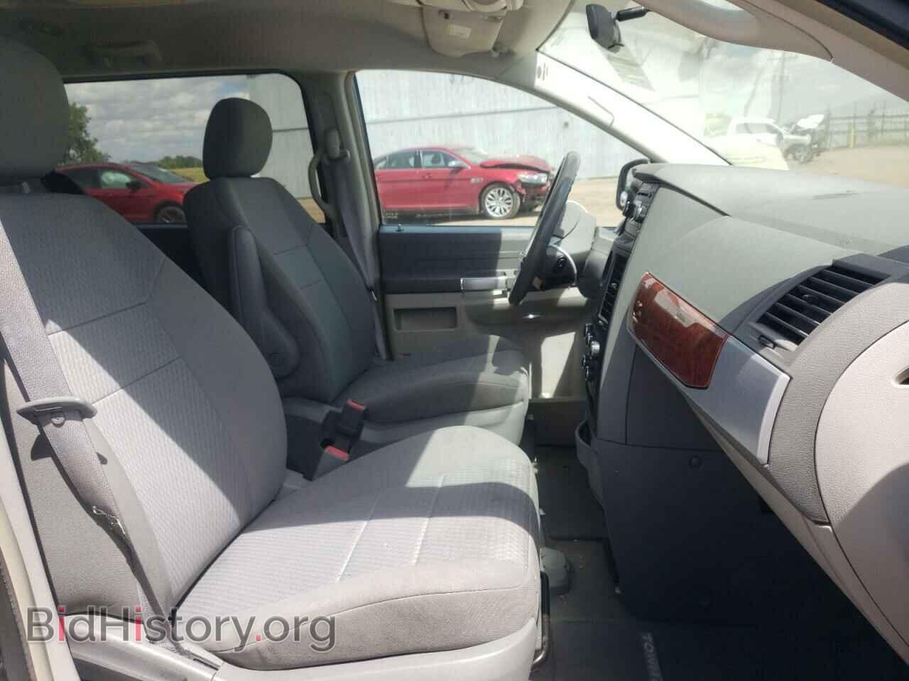 2008 CHRYSLER MINIVAN - VIN: 2A8HR54P38R765436 - Фото 5