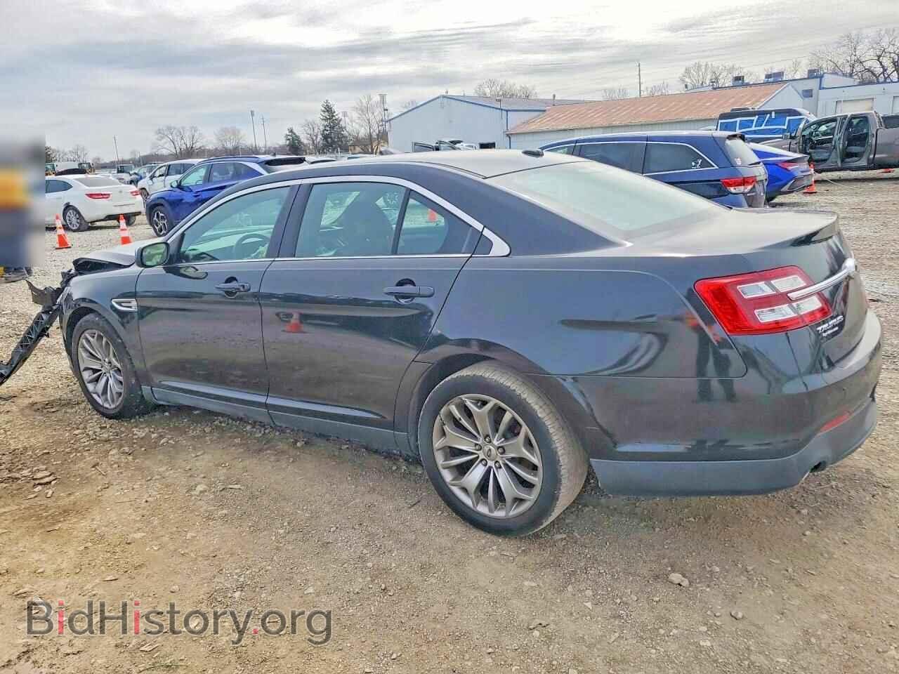 2013 FORD TAURUS - VIN: 1FAHP2F82DG131182 - Фото 2