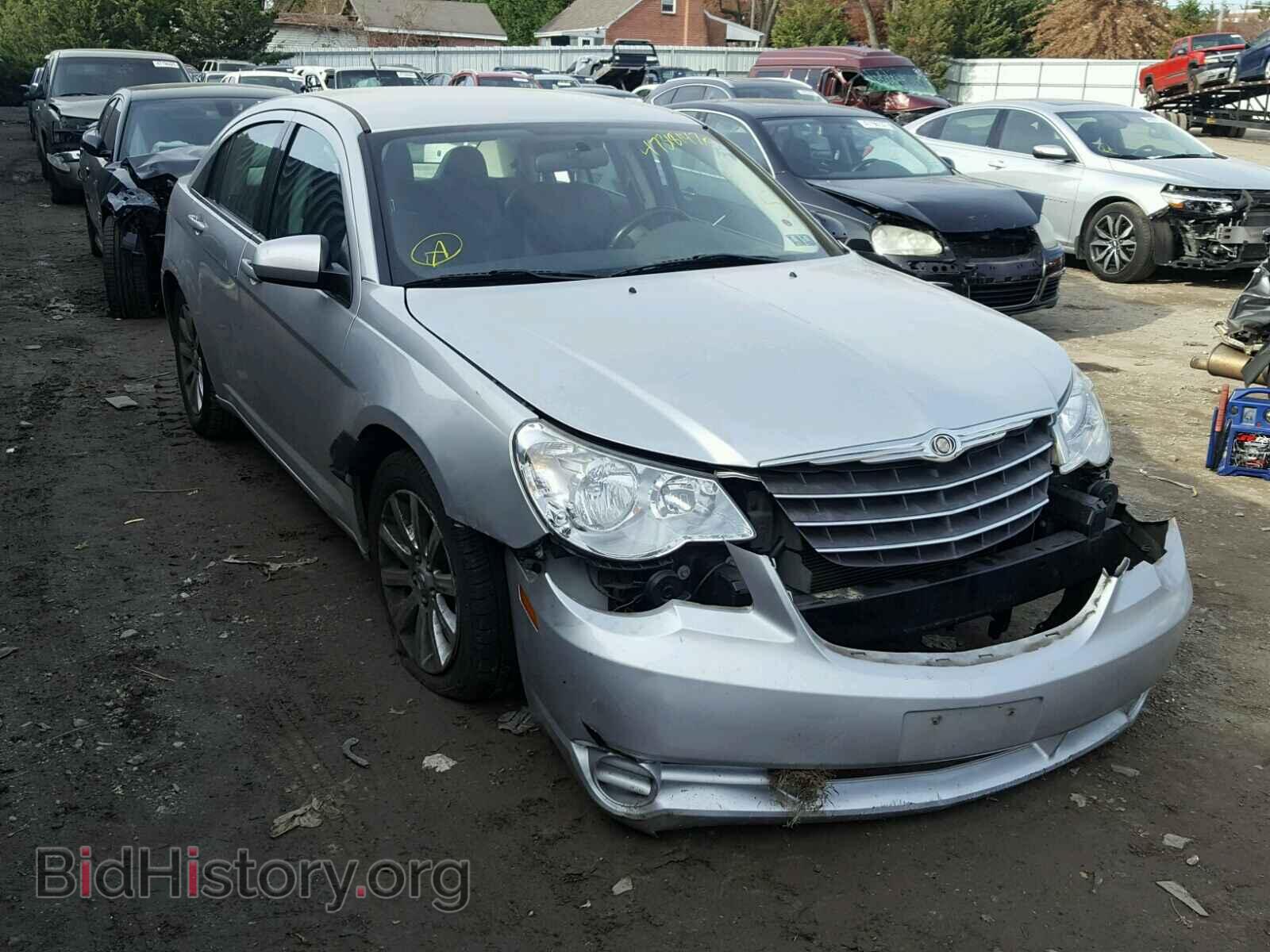 Photo 1C3CC5FB3AN233907 - CHRYSLER SEBRING 2010