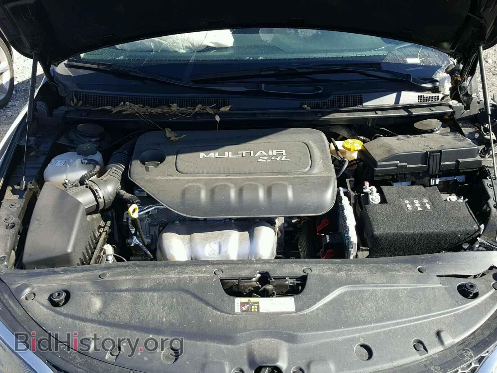 2016 CHRYSLER 200 - VIN: 1C3CCCAB6GN166370 - Photo 7