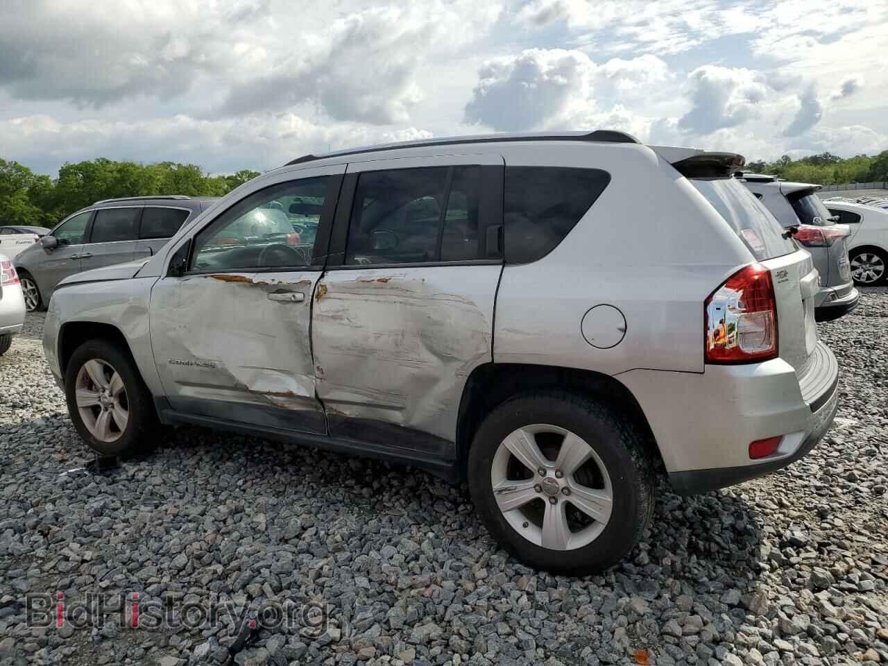 2011 JEEP COMPASS - VIN: 1J4NT1FA0BD170660 - Фото 2