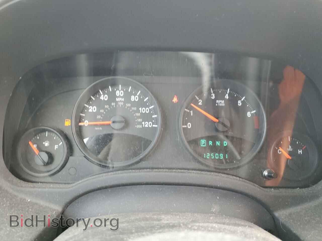 2011 JEEP COMPASS - VIN: 1J4NT1FA0BD170660 - Фото 9