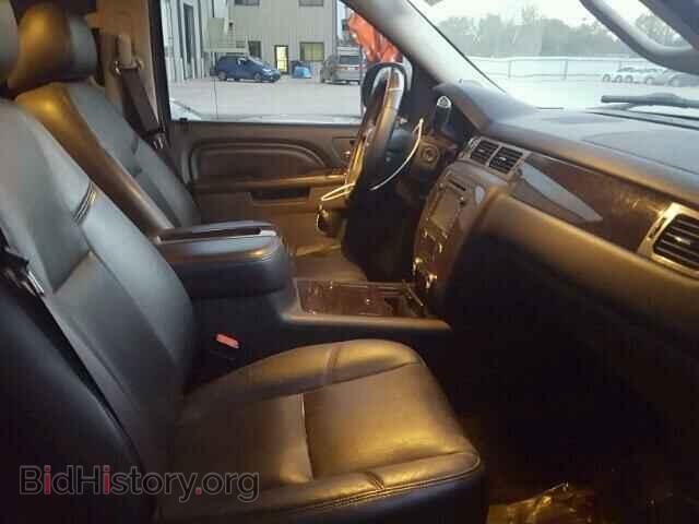 2013 GMC YUKON - VIN: 1GKS1EEF4DR223681 - Фото 5