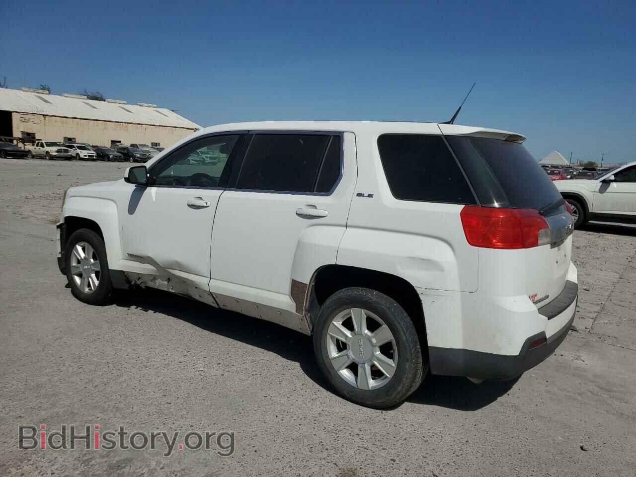 2011 GMC TERRAIN - VIN: 2CTALMEC3B6437558 - Photo 2