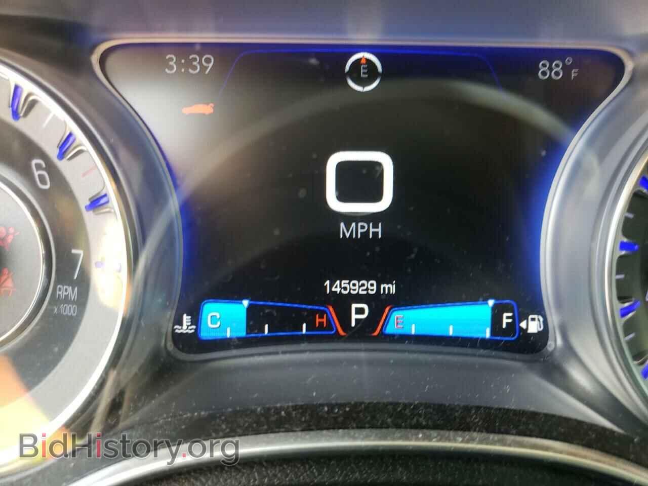 2016 CHRYSLER 300 - VIN: 2C3CCAEG4GH190041 - Фото 8
