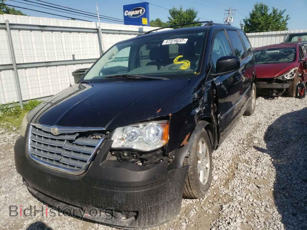 2010 CHRYSLER MINIVAN - VIN: 2A4RR5D16AR450878 - Фото 2