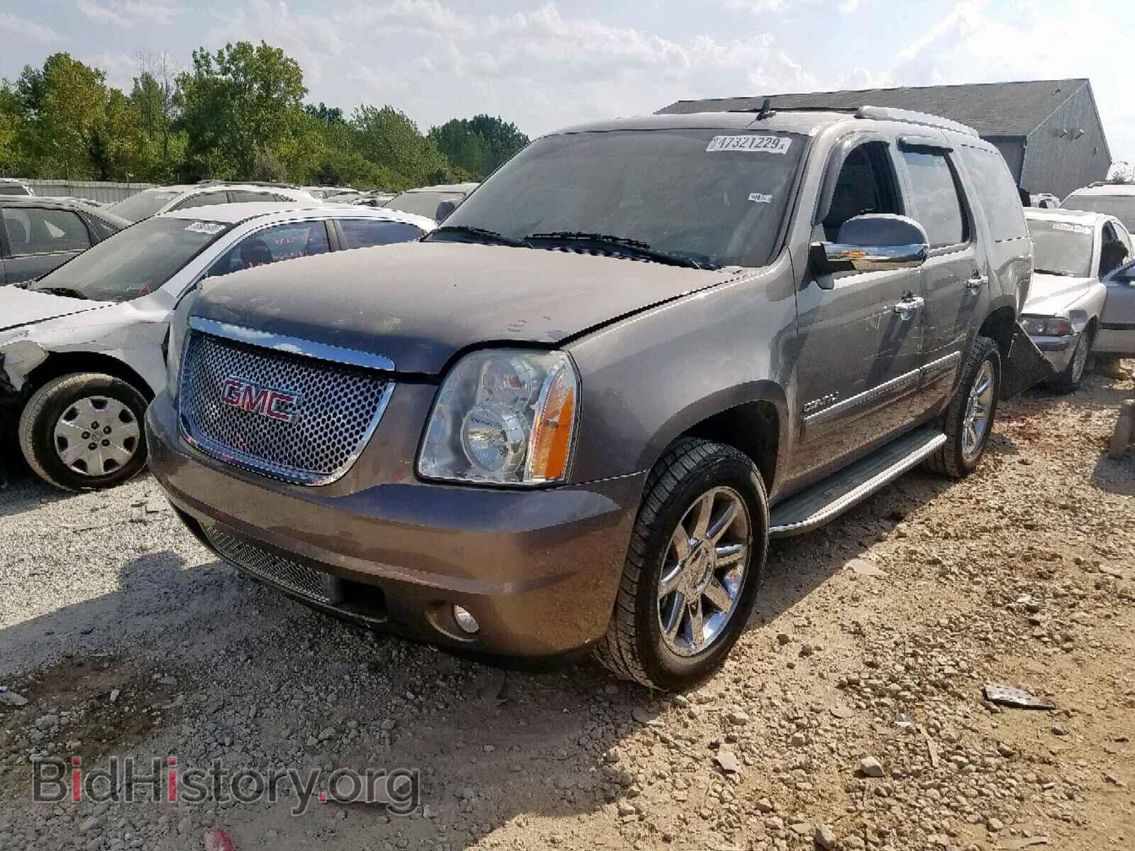 2012 GMC YUKON DENA - VIN: 1GKS2EEF1CR101677 - Фото 2