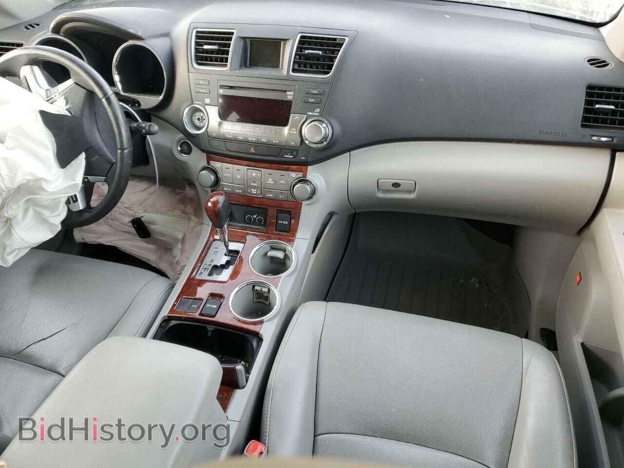 2011 TOYOTA HIGHLANDER - VIN: 5TDYK3EH5BS034948 - Фото 8