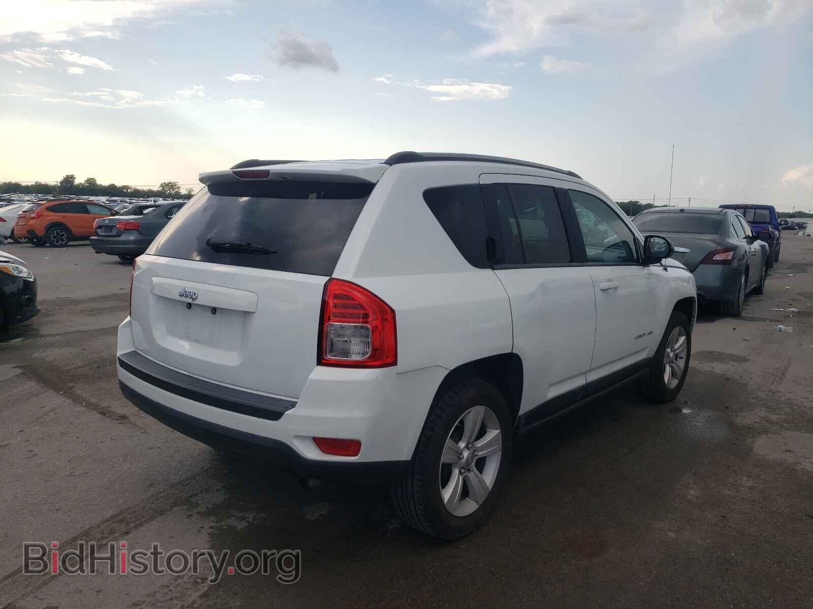 2011 JEEP COMPASS - VIN: 1J4NT1FA4BD287044 - Photo 4
