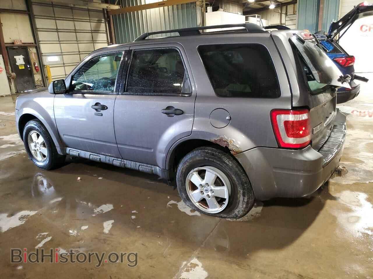 2010 FORD ESCAPE - VIN: 1FMCU9D72AKC05155 - Фото 2