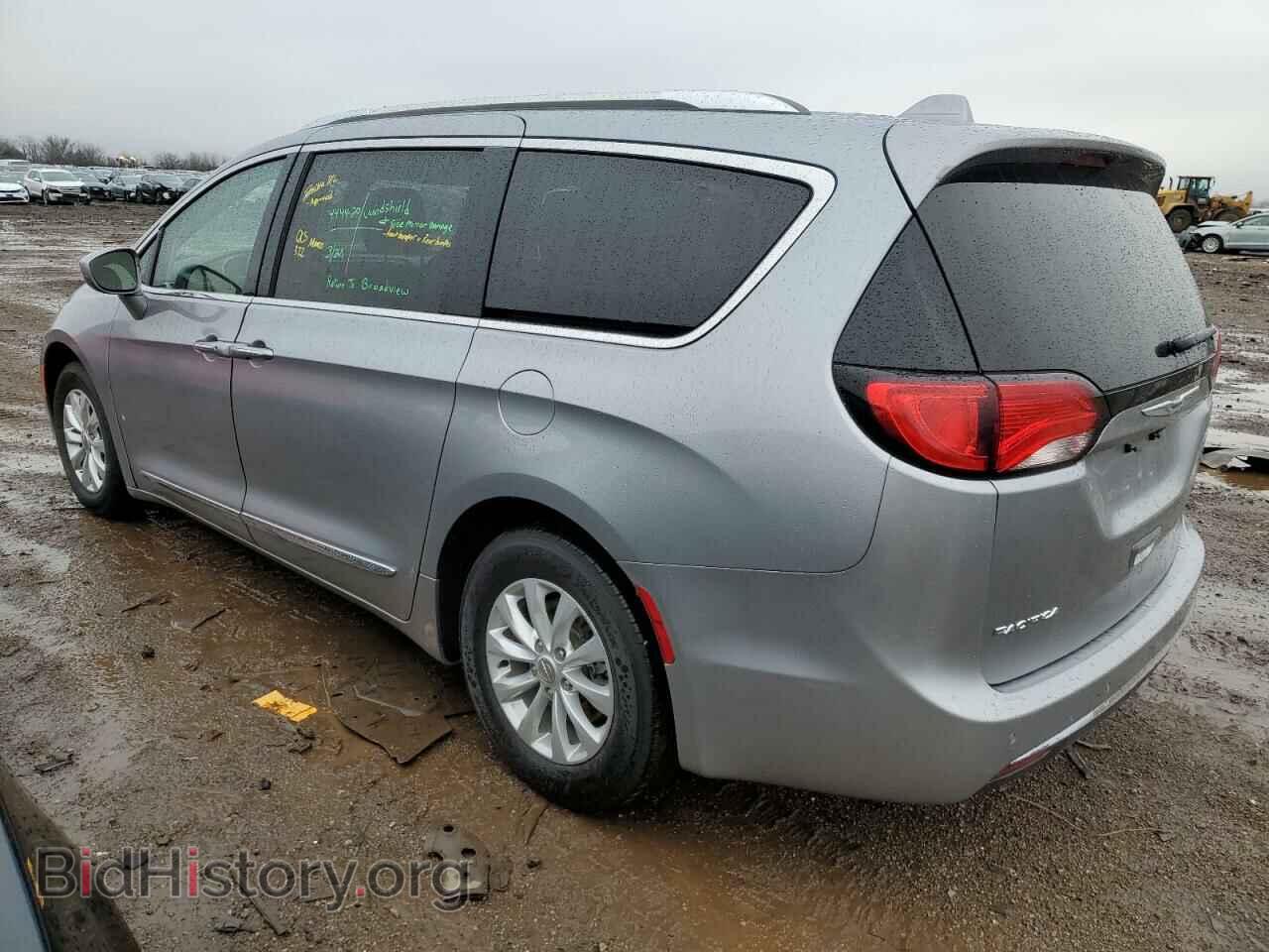 2019 CHRYSLER PACIFICA - VIN: 2C4RC1BG8KR624748 - Photo 2