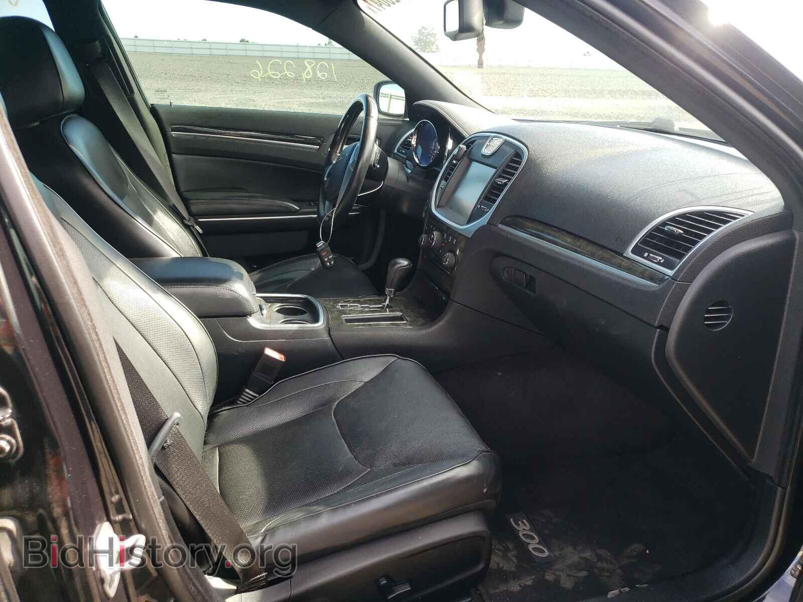2011 CHRYSLER 300 - VIN: 2C3CA6CT2BH522957 - Фото 5
