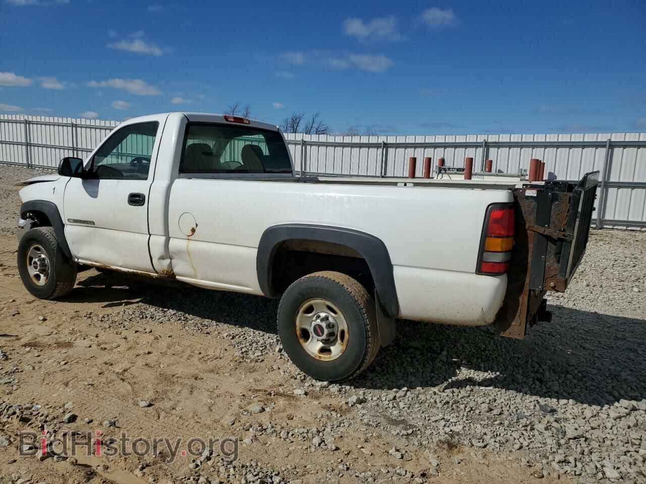 2006 GMC SIERRA - VIN: 1GTHC24U26E126603 - Фото 2