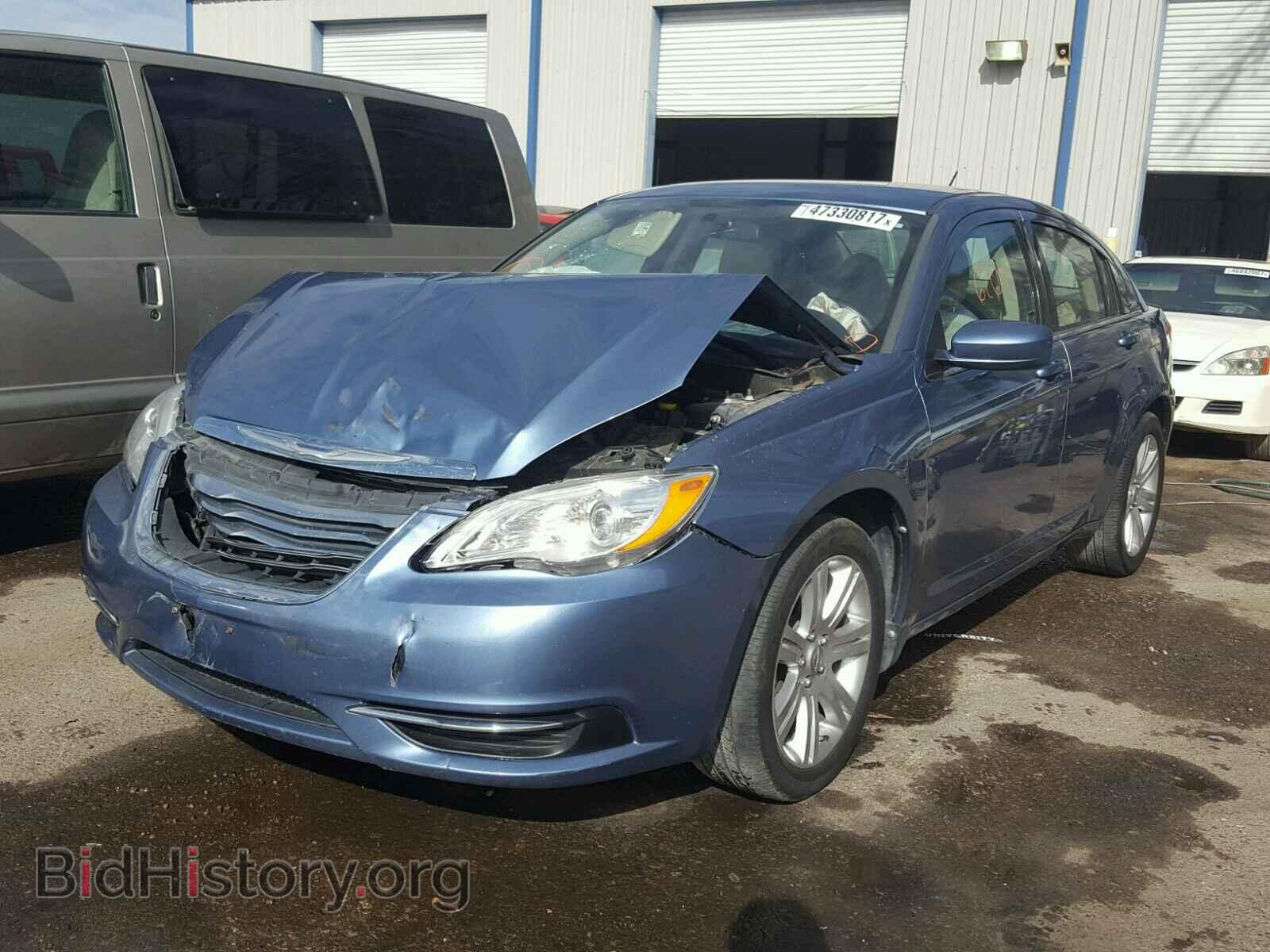 2011 CHRYSLER 200 - VIN: 1C3BC1FB9BN612867 - Фото 2
