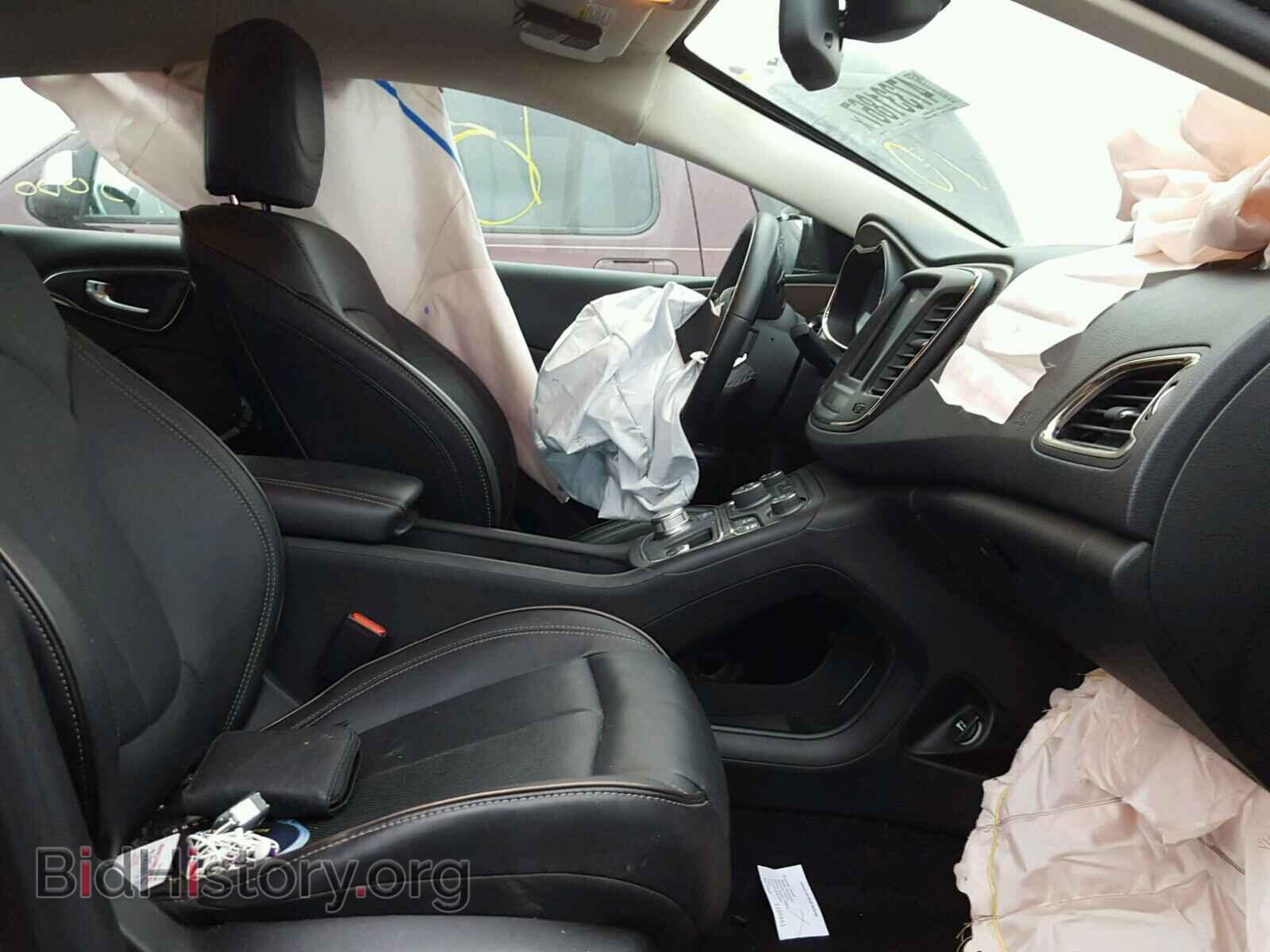 2015 CHRYSLER 200 - VIN: 1C3CCCCBXFN525828 - Фото 5