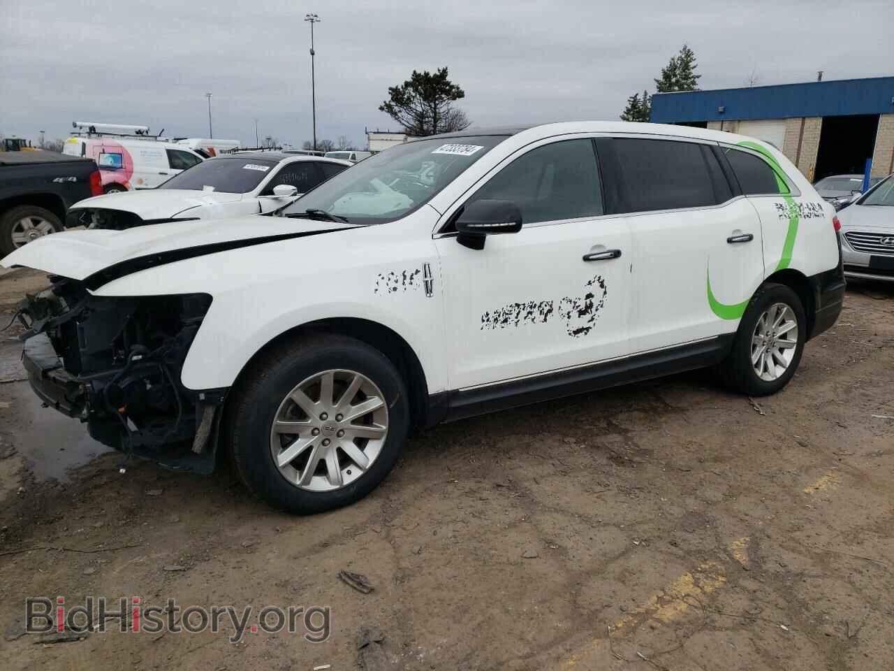 Photo 2LMHJ5NK0HBL01871 - LINCOLN MKT 2017