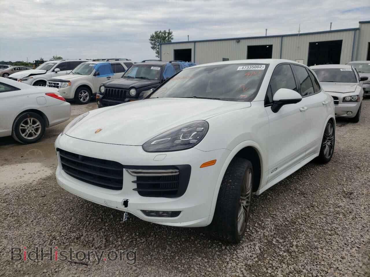 2017 PORSCHE CAYENNE - VIN: WP1AD2A20HLA82230 - Фото 2