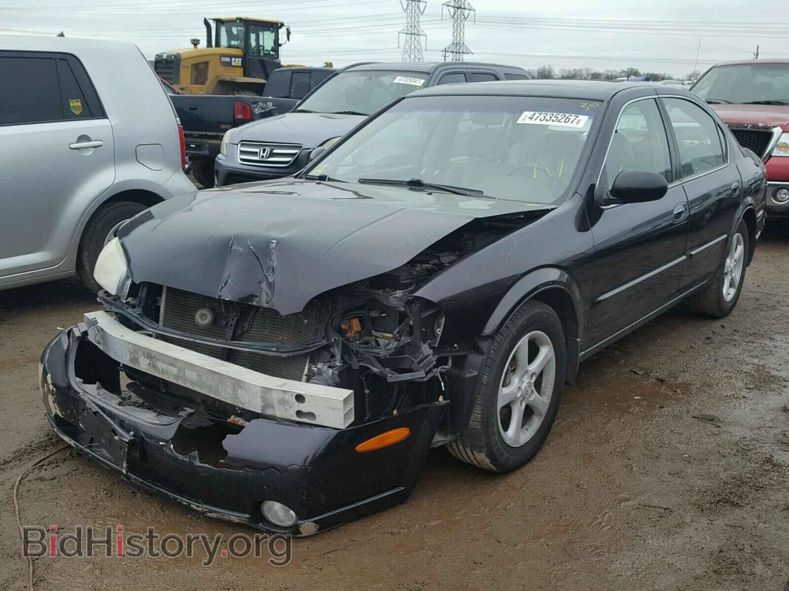 2000 NISSAN MAXIMA - VIN: JN1CA31D2YT762563 - Фото 2