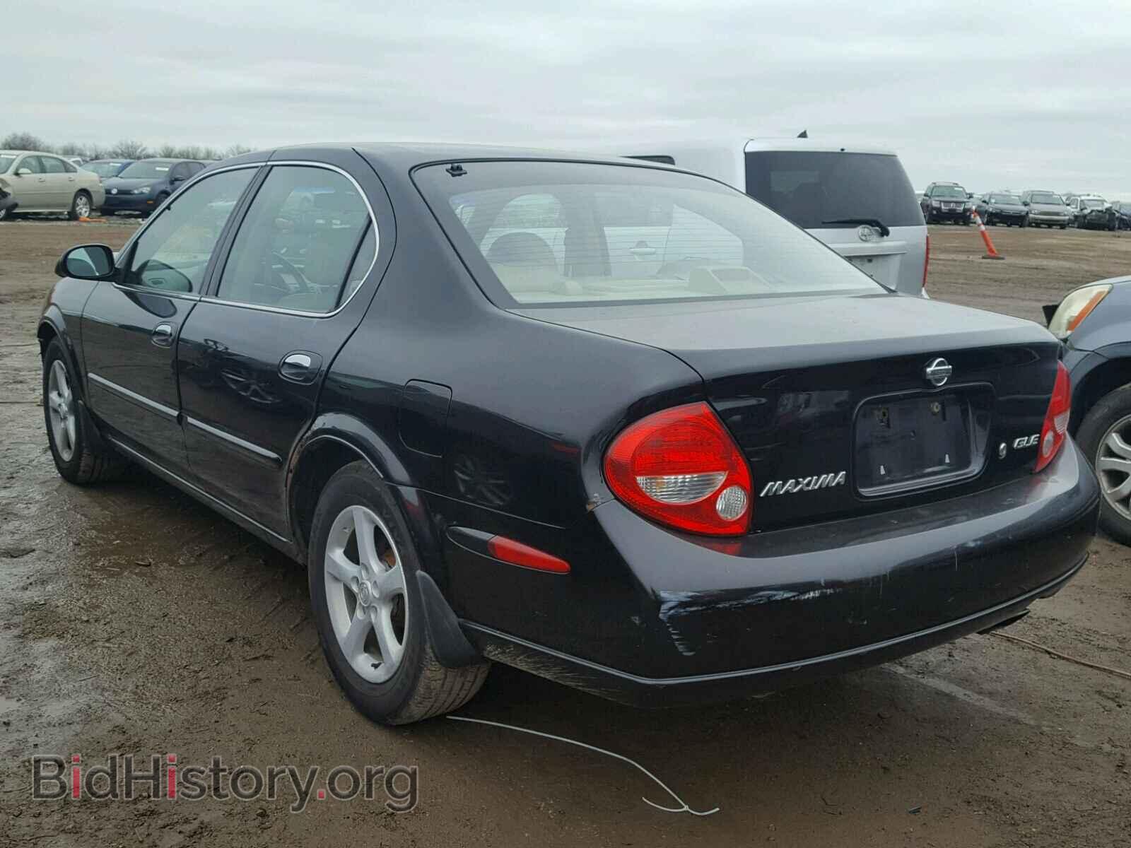 2000 NISSAN MAXIMA - VIN: JN1CA31D2YT762563 - Фото 3