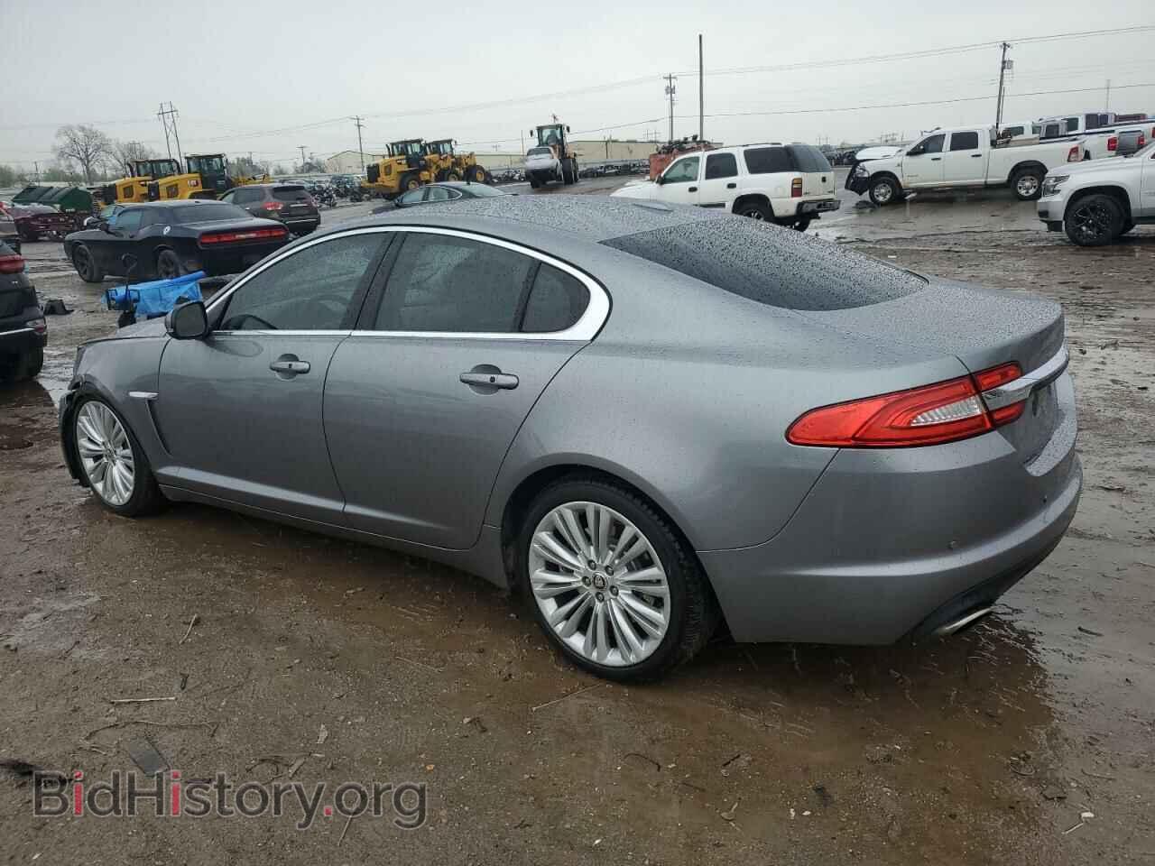 2012 JAGUAR XF - VIN: SAJWA0HB4CLS57762 - Фото 2