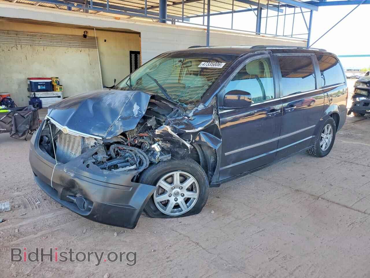 Photo 2A4RR5D10AR141021 - CHRYSLER MINIVAN 2010