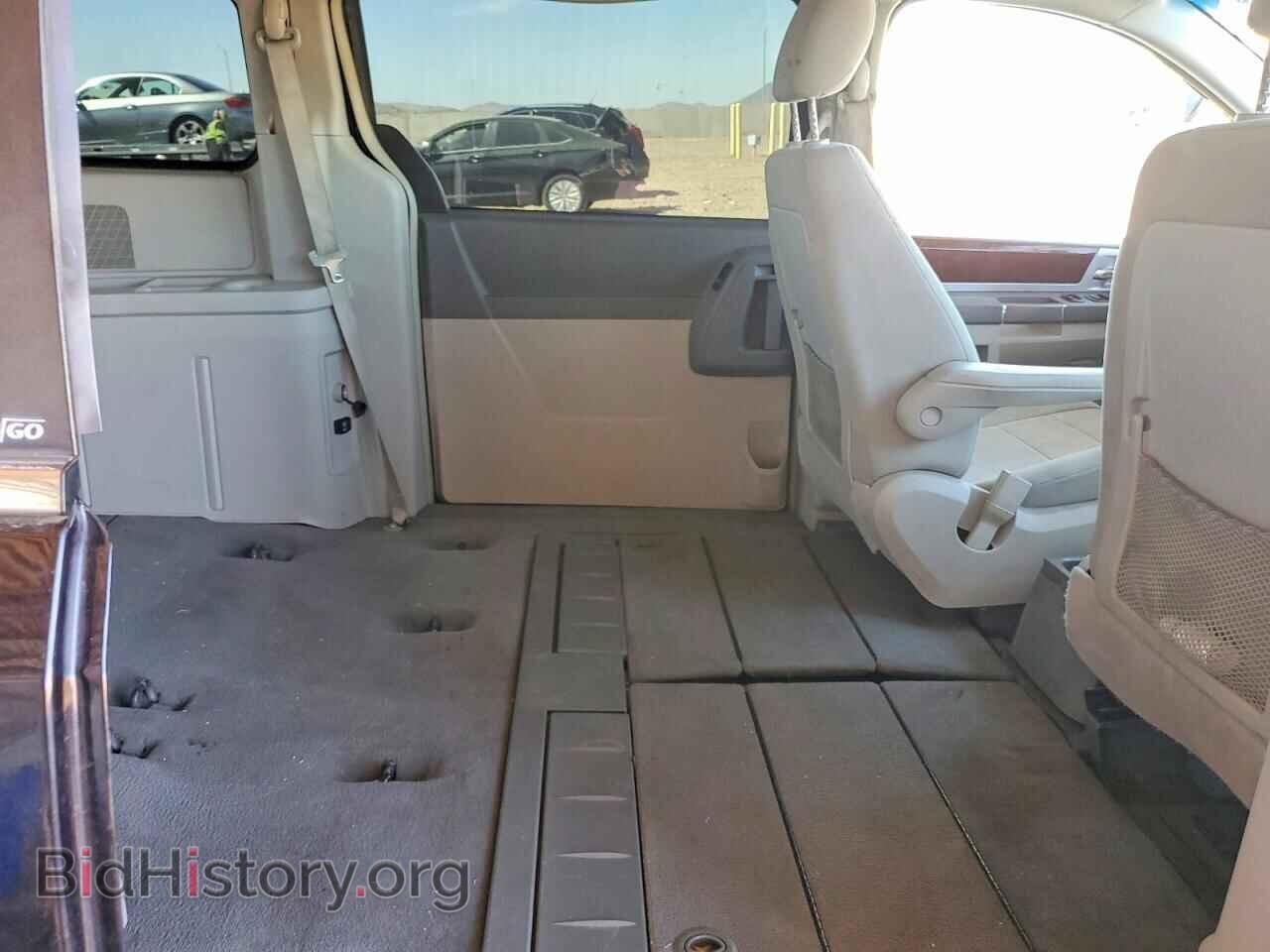 2010 CHRYSLER MINIVAN - VIN: 2A4RR5D10AR141021 - Photo 10
