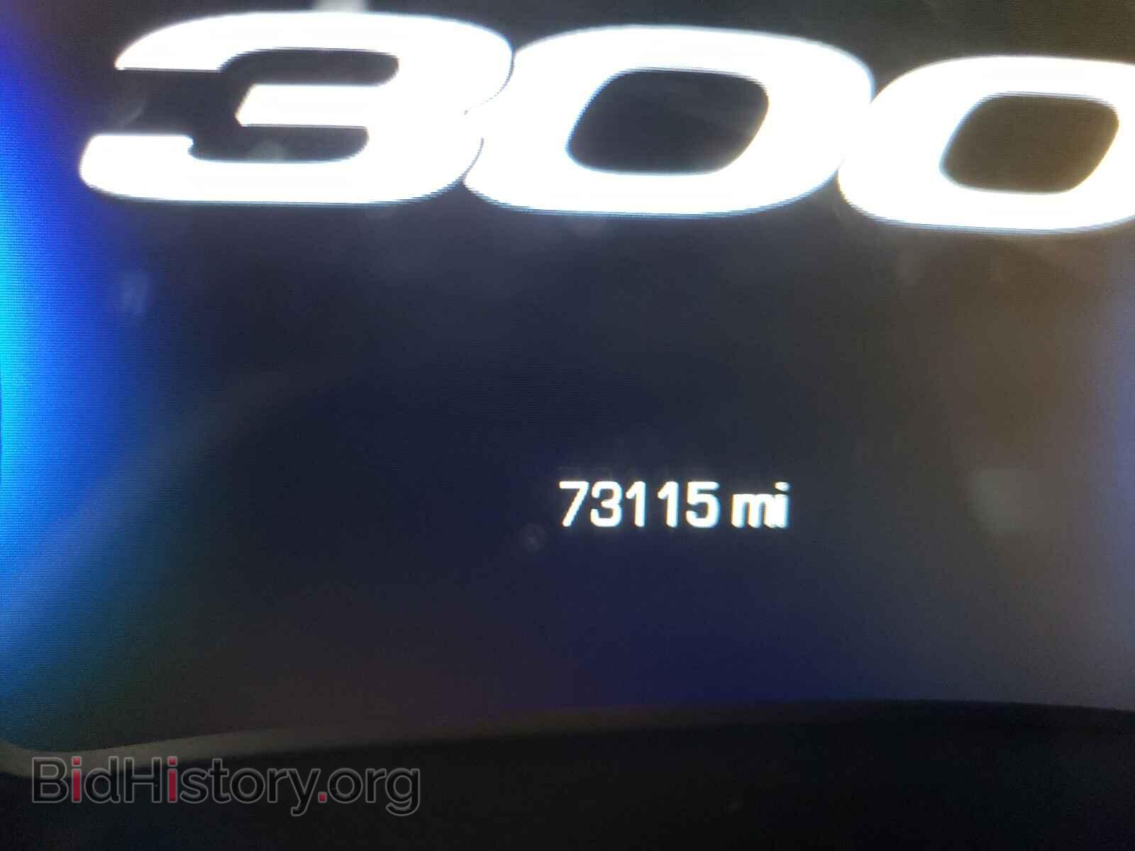 2016 CHRYSLER 300 - VIN: 2C3CCAGG7GH296108 - Photo 8