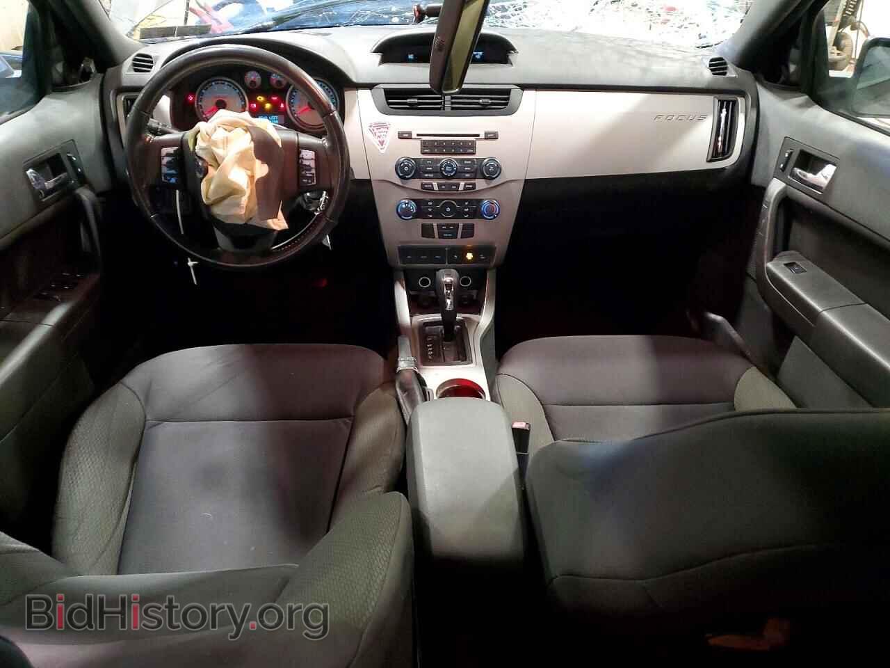 2011 FORD FOCUS - VIN: 1FAHP3GN0BW100557 - Photo 8