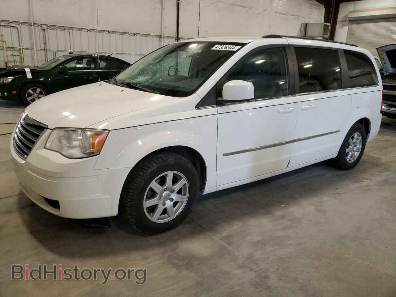 Photo 2A4RR5D13AR285064 - CHRYSLER MINIVAN 2010